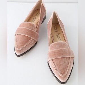 NIB Sole Society- Women's Blush Pink Velvet Loafers Sz 9